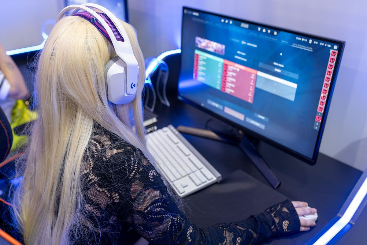 Best Gaming Headset for Streaming: Clear Voice, Comfortable Long Sessions, and Streamer Features